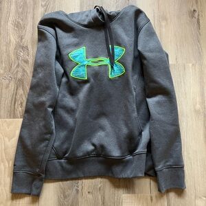 Under Armour hoodie